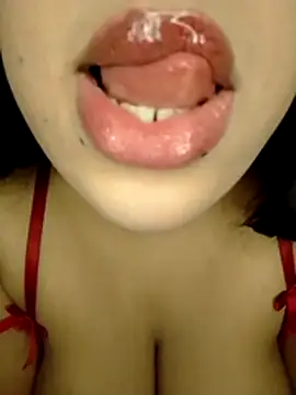 madleen Mm online show from 03-26-26, 11:27