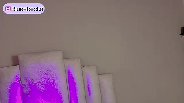 BeckaBlue online show from 05-15-26, 10:22