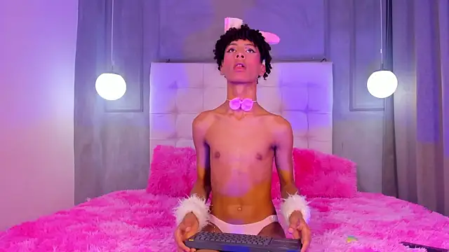 Snapshot of im_sky_ chatting on 02-25-26, 04:22 im sky online show from 02-25-26, 04:22