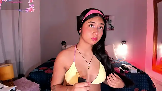 KimTaylorW online show from 05-27-26, 02:41