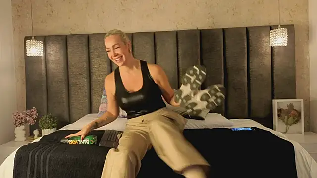 SophiMarin online show from 05-11-26, 11:27