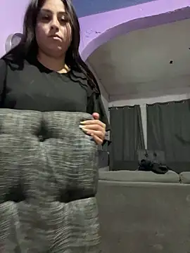 Snapshot of GatitapereZ chatting on 03-04-26, 07:25 GatitapereZ online show from 03-04-26, 07:25