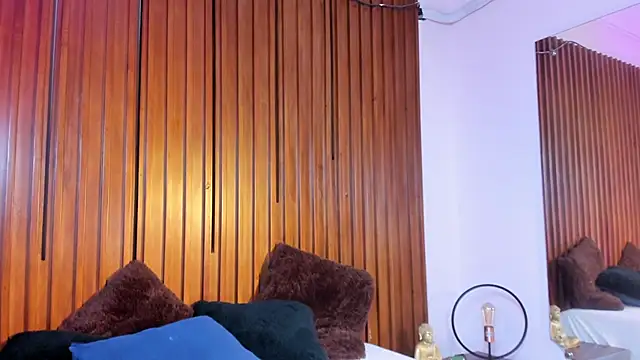 Laila-Miller online show from 03-02-26, 07:15