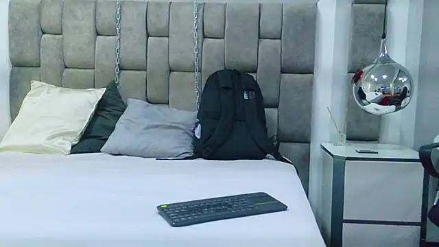 Austin Reedss online show from 04-18-26, 07:58