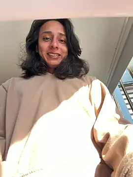 Elisasue online show from 05-14-26, 08:37