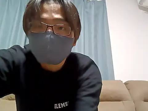 Snapshot of koarannkunn chatting on 03-12-26, 03:40 koarannkunn online show from 03-12-26, 03:40