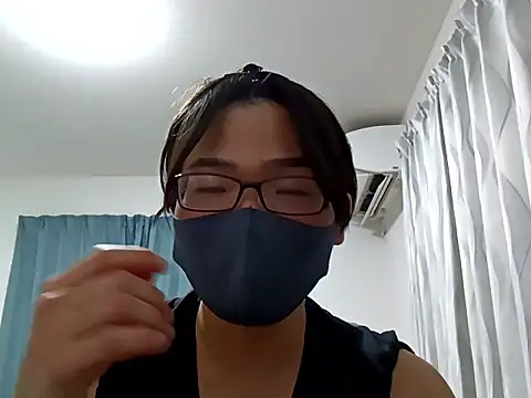 Snapshot of koarannkunn chatting on 04-10-26, 11:37 koarannkunn online show from 04-10-26, 11:37