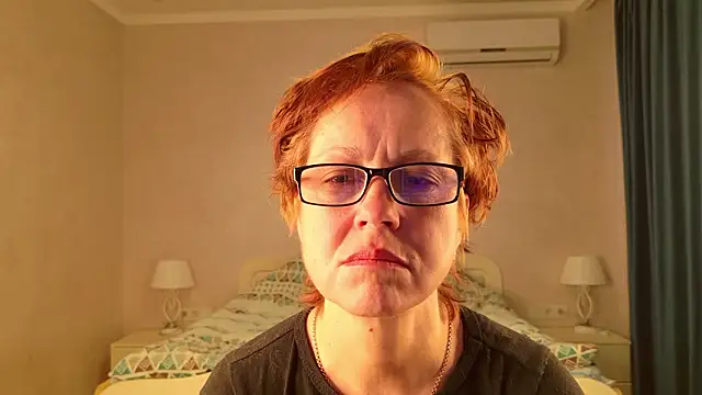 Snapshot of LioraWeiss chatting on 03-02-26, 06:47 LioraWeiss online show from 03-02-26, 06:47