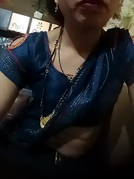 Snapshot of Rashmika_Mandana chatting on 04-11-26, 06:12 Rashmika Mandana online show from 04-11-26, 06:12