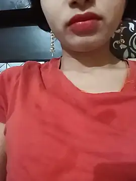Snapshot of Rashmika_Mandana chatting on 05-16-26, 11:14 Rashmika Mandana online show from 05-16-26, 11:14
