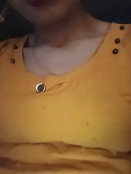 Snapshot of Rashmika_Mandana chatting on 05-18-26, 04:07 Rashmika Mandana online show from 05-18-26, 04:07