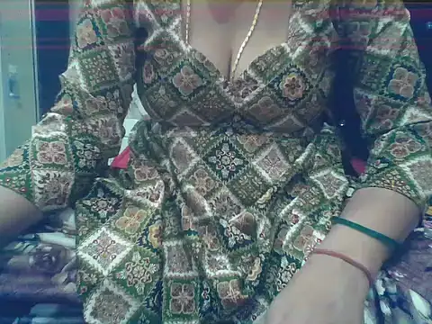 Snapshot of HOTY_SAPNA02sCyOz9QcTD chatting on 02-27-26, 03:45 HOTY SAPNA02sCyOz9QcTD online show from 02-27-26, 03:45