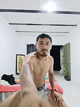Santiag0122  online show from 05-24-26, 04:17