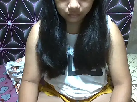 Flowerbebe online show from 04-22-26, 06:09