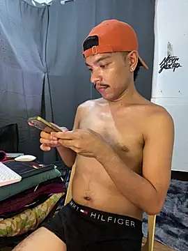 Snapshot of asian_darlingcummersxXx chatting on 07-07-26, 06:47 asian darlingcummersxXx online show from 07-07-26, 06:47