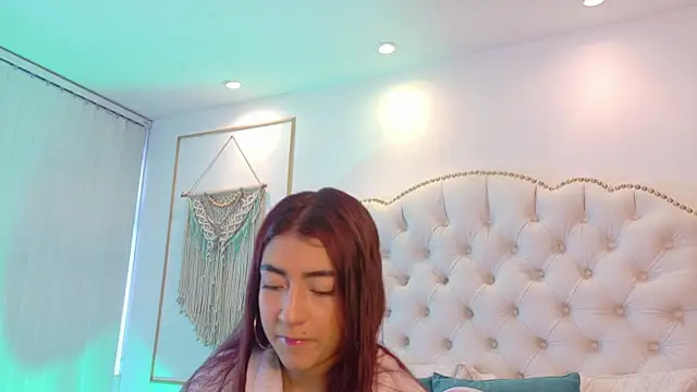 Sara funy online show from 07-21-26, 11:56