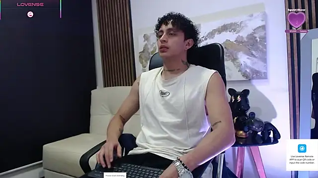 Snapshot of Jay_Taylor1_ chatting on 03-07-26, 03:03 Jay Taylor1 online show from 03-07-26, 03:03