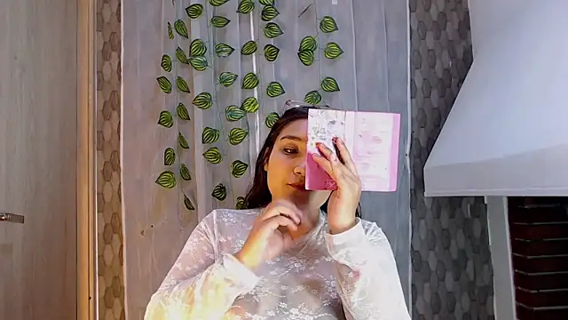 anyela donecm online show from 04-29-26, 07:31