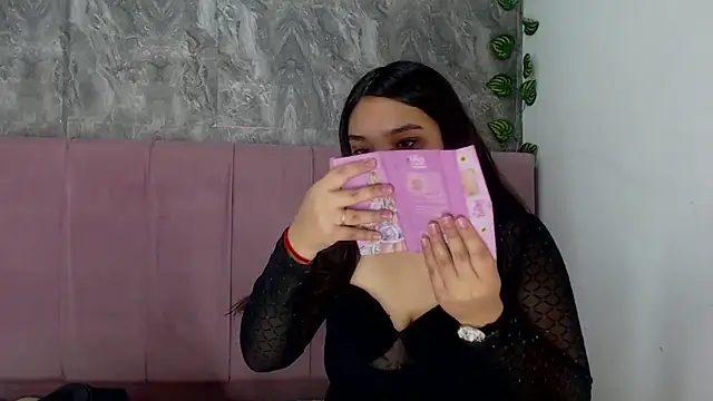 anyela donecm online show from 05-15-26, 07:32