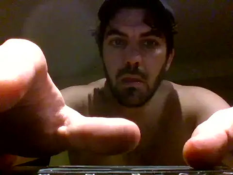 Snapshot of OverdesH chatting on 03-11-26, 10:05 OverdesH online show from 03-11-26, 10:05