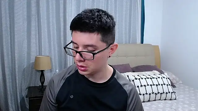 BlackFoXXX69 online show from 04-21-26, 01:42