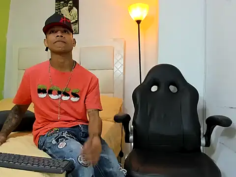 emanuel 23cm online show from 03-01-26, 01:40