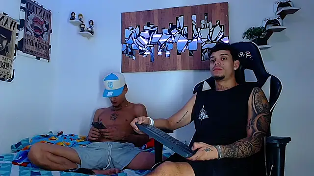 AdamsDvi online show from 04-19-26, 11:07