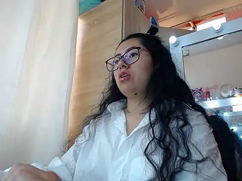 Snapshot of Marian_ballesteros chatting on 03-25-26, 01:28 Marian ballesteros online show from 03-25-26, 01:28