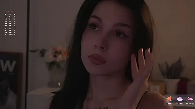 Akaruiiii online show from 04-19-26, 10:56