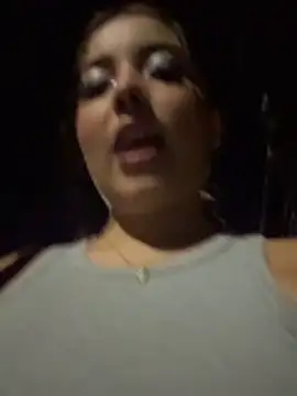 sarah and taylor online show from 04-06-26, 01:14