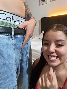 sarah and taylor online show from 04-10-26, 06:01