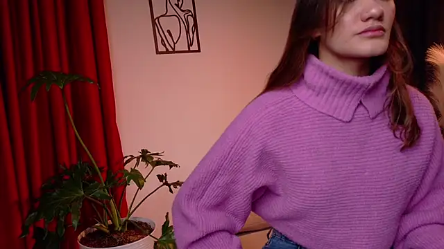 Mia Benett  online show from 06-19-26, 02:10