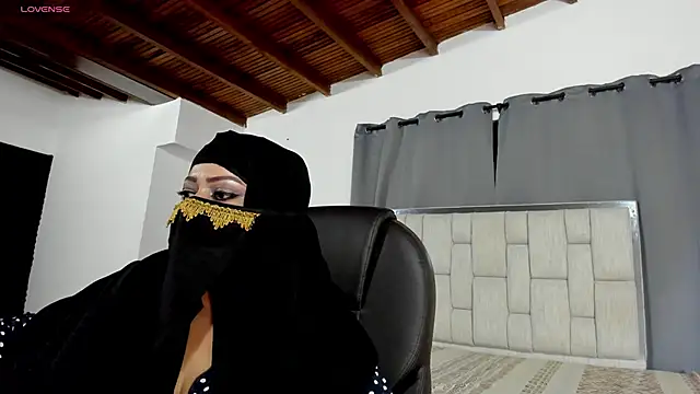 zafiro ziz online show from 04-04-26, 01:41