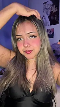 Moon Velvet  online show from 03-22-26, 12:58