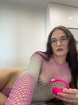 PamelaRuis69 online show from 05-25-26, 03:29