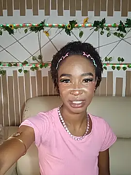 Snapshot of TinnaPeyton chatting on 07-24-26, 05:11 TinnaPeyton online show from 07-24-26, 05:11