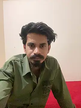 Snapshot of LOVELUST02 chatting on 03-05-26, 05:31 LOVELUST02 online show from 03-05-26, 05:31