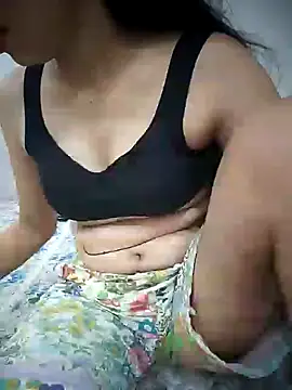 Snapshot of NeetuKumri chatting on 07-03-26, 04:57 NeetuKumri online show from 07-03-26, 04:57