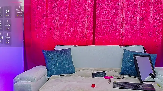 Double Delight online show from 05-19-26, 02:23
