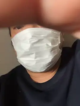 taro0410 online show from 03-04-26, 12:49