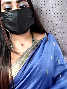 Snapshot of Cutie_Nila chatting on 05-08-26, 05:35 Cutie Nila online show from 05-08-26, 05:35