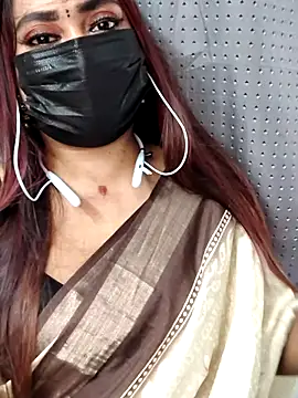Snapshot of Cutie_Nila chatting on 06-23-26, 05:27 Cutie Nila online show from 06-23-26, 05:27
