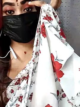 Snapshot of Cutie_Nila chatting on 07-21-26, 04:59 Cutie Nila online show from 07-21-26, 04:59