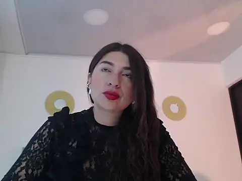 Julietaamado online show from 03-17-26, 01:03