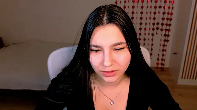 Ari Grend online show from 02-27-26, 04:40