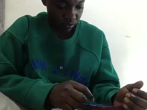 Snapshot of black_enya chatting on 03-05-26, 10:00 black enya online show from 03-05-26, 10:00