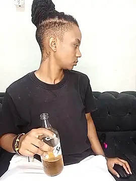 JANIELEE8XXXXX online show from 06-26-26, 11:20