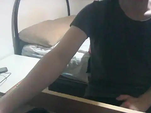 baddboy19 online show from 05-24-26, 01:43