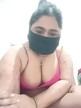 Snapshot of diyadey chatting on 03-15-26, 08:26 diyadey online show from 03-15-26, 08:26