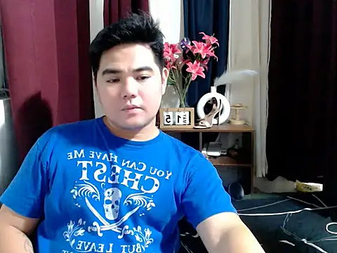 Bigdaddybear888 online show from 05-15-26, 04:47